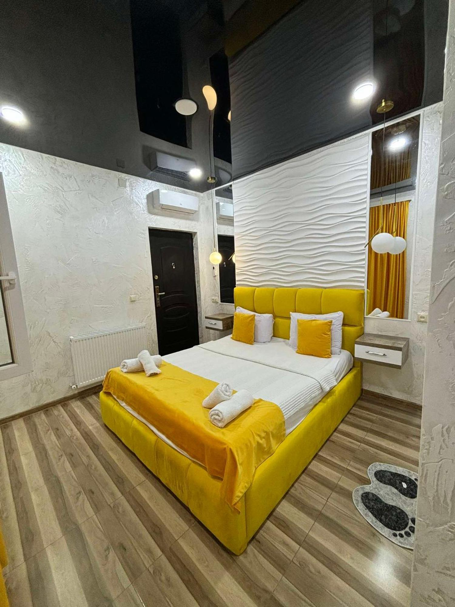 Nikas Guest House Batumi Exterior foto
